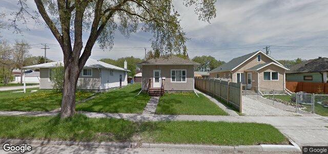 Larawan ng 297 Margaret Avenue sa Winnipeg, Manitoba