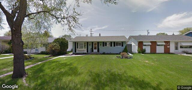 Larawan ng 302 Southall Drive sa Winnipeg, Manitoba
