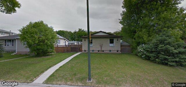 Larawan ng 315 Newton Avenue sa Winnipeg, Manitoba