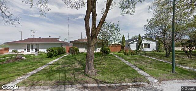 Larawan ng 331 Southall Drive sa Winnipeg, Manitoba