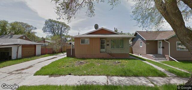 Larawan ng 338 Margaret Avenue sa Winnipeg, Manitoba