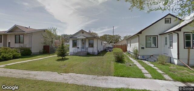Photo of 346 Margaret Avenue in Winnipeg, Manitoba