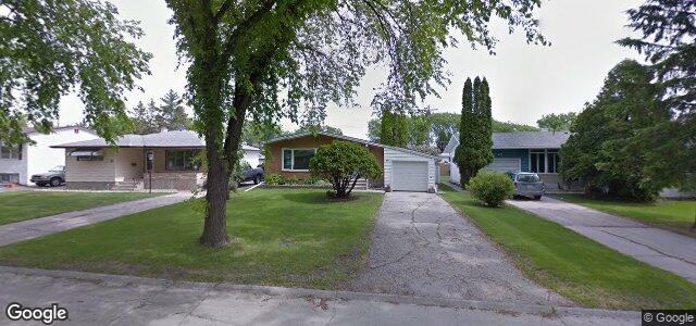 Larawan ng 35 Weinberg Road sa Winnipeg, Manitoba
