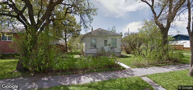 Larawan ng 352 Margaret Avenue sa Winnipeg, Manitoba