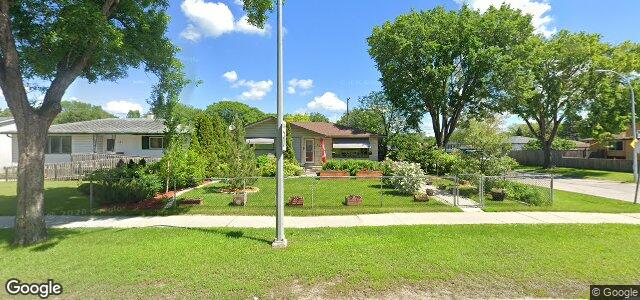 Larawan ng 381 Leila Avenue sa Winnipeg, Manitoba