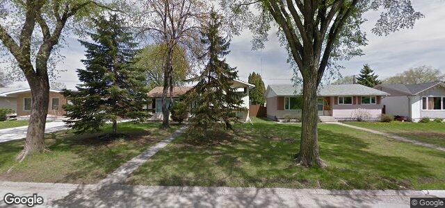Larawan ng 381 Southall Drive sa Winnipeg, Manitoba