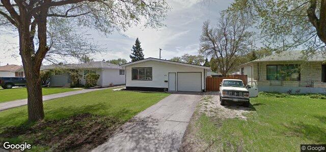 Larawan ng 382 Margaret Avenue sa Winnipeg, Manitoba