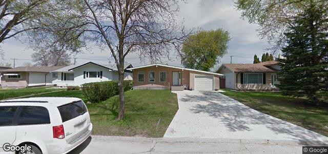 Larawan ng 385 Southall Drive sa Winnipeg, Manitoba