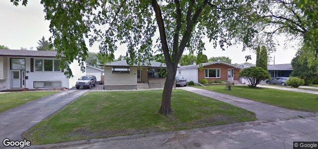Photo of 39 Weinberg Road in Winnipeg, Manitoba