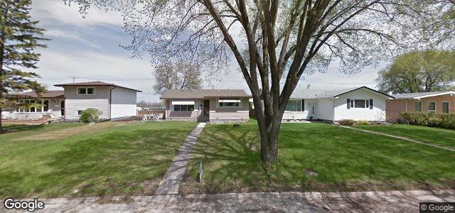 Larawan ng 393 Southall Drive sa Winnipeg, Manitoba