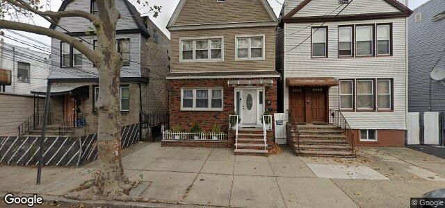 Larawan ng 402 Armstrong Avenue sa Winnipeg, Manitoba