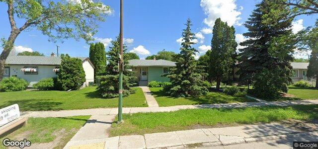 Photo of 405 Leila Avenue in Winnipeg, Manitoba