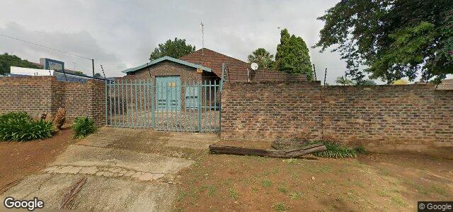 Larawan ng 418 Cork Avenue sa Winnipeg, Manitoba