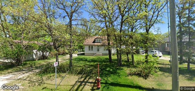 Larawan ng 215 Oakdale Drive sa Winnipeg, Manitoba