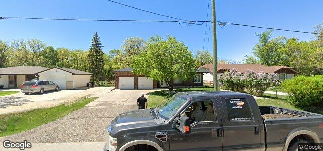 Larawan ng 226 Oakdale Drive sa Winnipeg, Manitoba