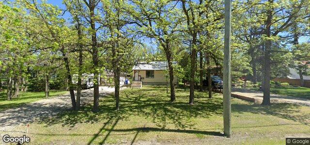 Larawan ng 311 Oakdale Drive sa Winnipeg, Manitoba