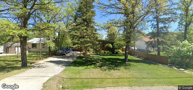 315 Oakdale Drive（加拿大曼尼托巴省温尼伯市）房屋照片