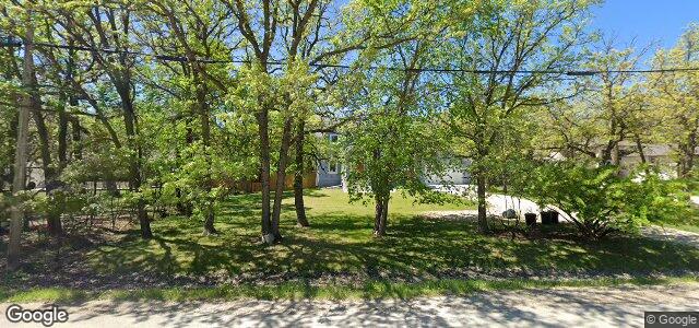 Larawan ng 380 Oakdale Drive sa Winnipeg, Manitoba