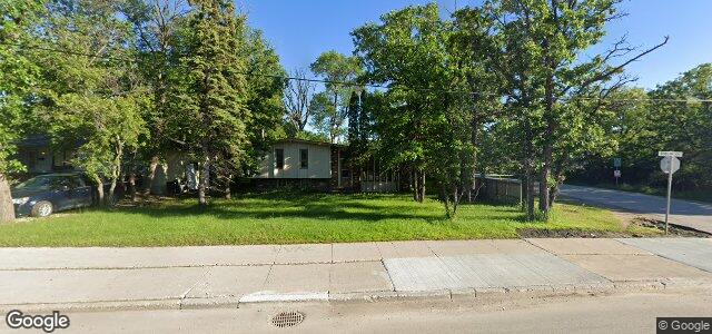 Larawan ng 4128 Roblin Boulevard sa Winnipeg, Manitoba