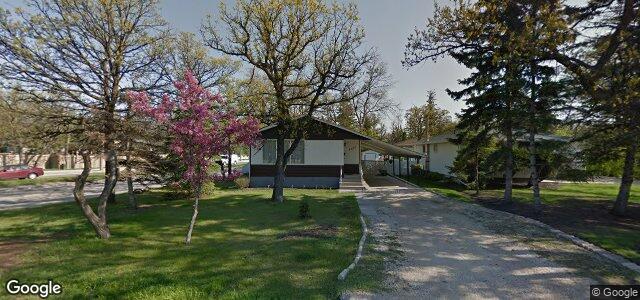 Larawan ng 4407 Batchelor Avenue sa Winnipeg, Manitoba