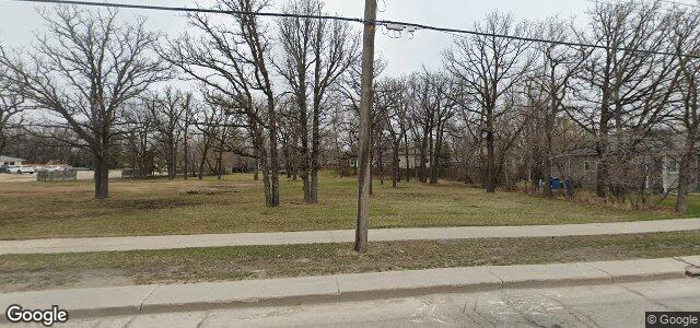 Larawan ng 4425 Grant Avenue sa Winnipeg, Manitoba