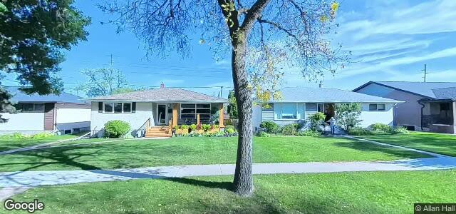 Larawan ng 704 Renfrew Street sa Winnipeg, Manitoba