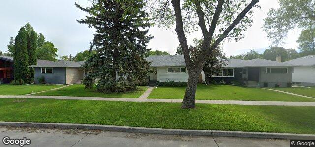 Larawan ng 740 Lanark Street sa Winnipeg, Manitoba