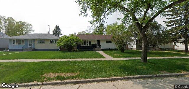 Larawan ng 751 Beaverbrook Street sa Winnipeg, Manitoba