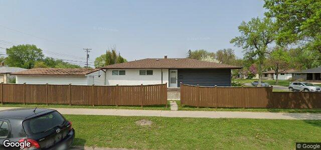 Larawan ng 811 Renfrew Street sa Winnipeg, Manitoba