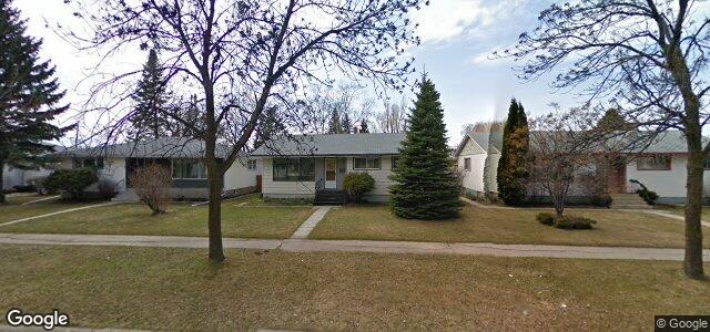 Larawan ng 881 Renfrew Street sa Winnipeg, Manitoba