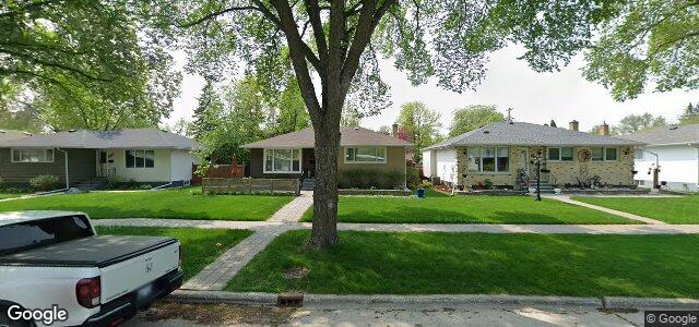 Photo of 889 Beaverbrook Street in Winnipeg, Manitoba