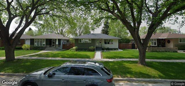 Larawan ng 895 Beaverbrook Street sa Winnipeg, Manitoba