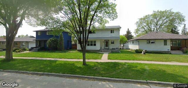 Larawan ng 911 Beaverbrook Street sa Winnipeg, Manitoba