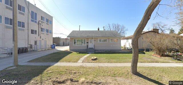 Larawan ng 1000 Waller Avenue sa Winnipeg, Manitoba