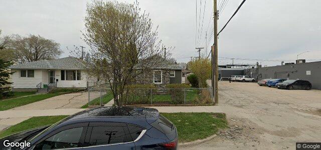 Larawan ng 1001 Boston Avenue sa Winnipeg, Manitoba