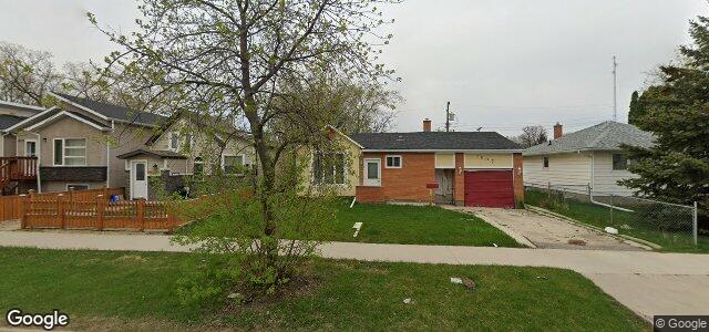 Larawan ng 1007 Boston Avenue sa Winnipeg, Manitoba