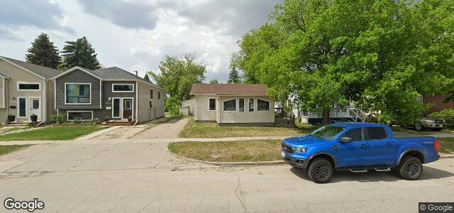 Larawan ng 1009 Clarence Avenue sa Winnipeg, Manitoba