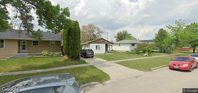 Larawan ng 1013 Radisson Avenue sa Winnipeg, Manitoba