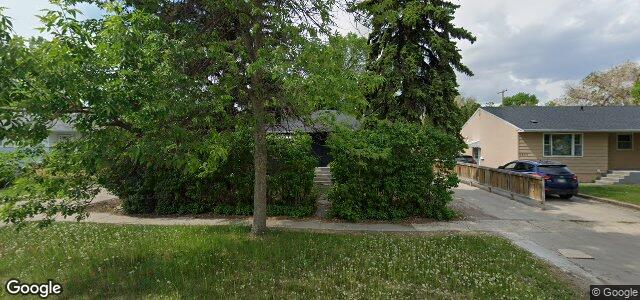 Larawan ng 1021 Radisson Avenue sa Winnipeg, Manitoba