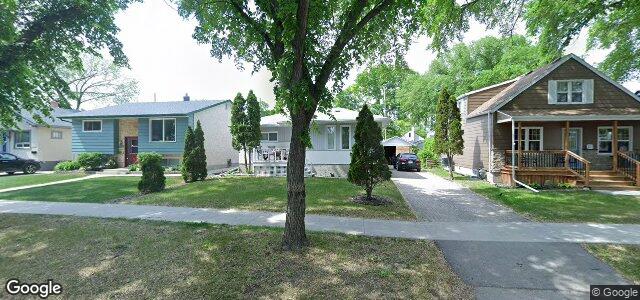 Larawan ng 1025 Dumas Avenue sa Winnipeg, Manitoba