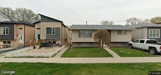 Larawan ng 1026 Boston Avenue sa Winnipeg, Manitoba