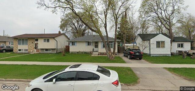Larawan ng 1027 Boston Avenue sa Winnipeg, Manitoba