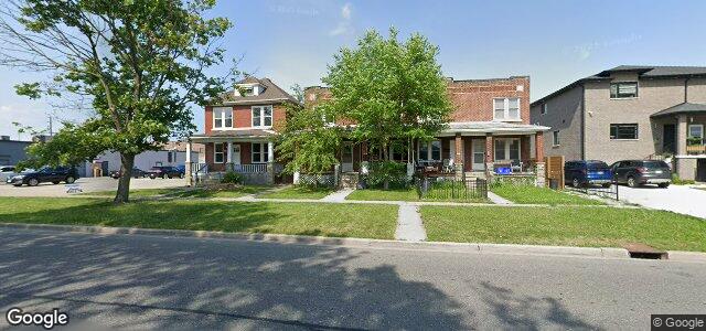 Larawan ng 1034 Howard Avenue sa Winnipeg, Manitoba