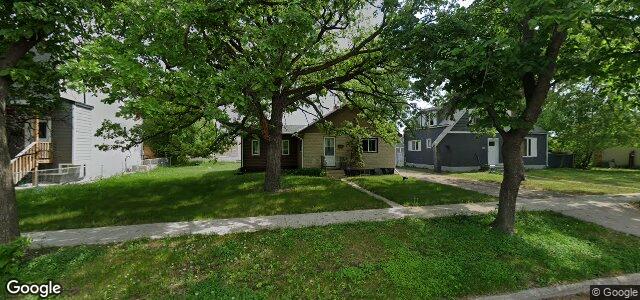 Larawan ng 1036 Dumas Avenue sa Winnipeg, Manitoba