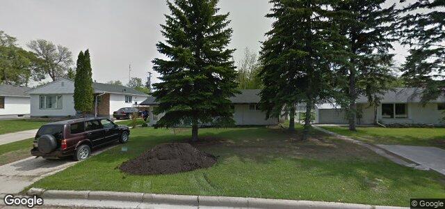 Larawan ng 1040 Kelsey Avenue sa Winnipeg, Manitoba