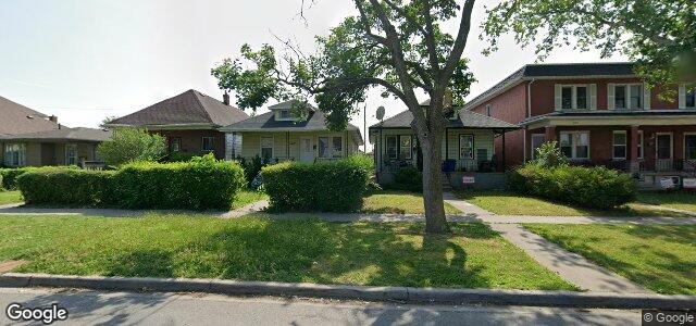 Larawan ng 1041 Howard Avenue sa Winnipeg, Manitoba