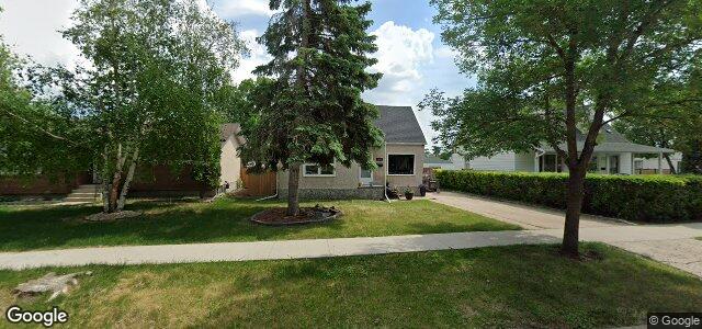 Larawan ng 1052 Dumas Avenue sa Winnipeg, Manitoba