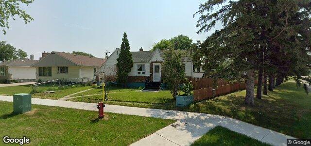 Larawan ng 1052 Manahan Avenue sa Winnipeg, Manitoba