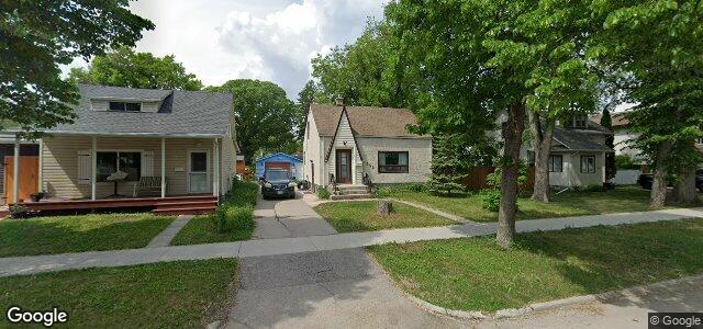 Larawan ng 1053 Dumas Avenue sa Winnipeg, Manitoba