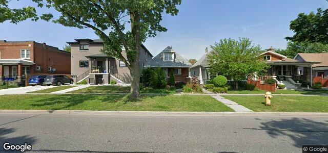 Larawan ng 1058 Howard Avenue sa Winnipeg, Manitoba